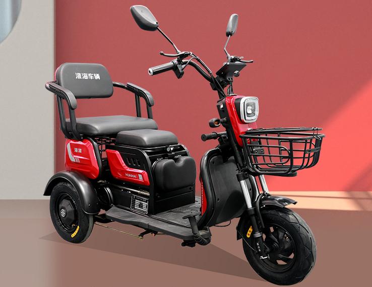 中老年折叠电动车三轮车,老年代步接娃全封闭电动三轮车