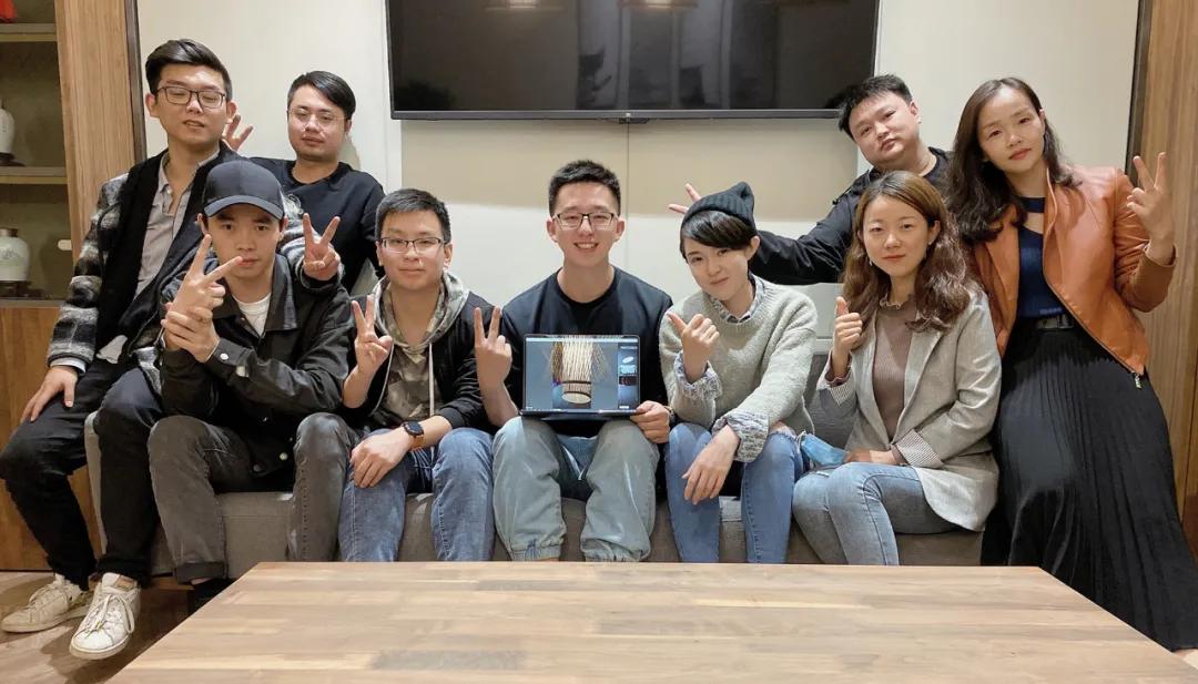 从北漂到武汉，如今这尚德29岁小哥管理300人团队，还买两房