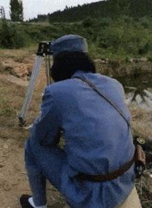 终于下班了搞笑gif图片,搞笑gif上班的时候打瞌睡尴尬了吧