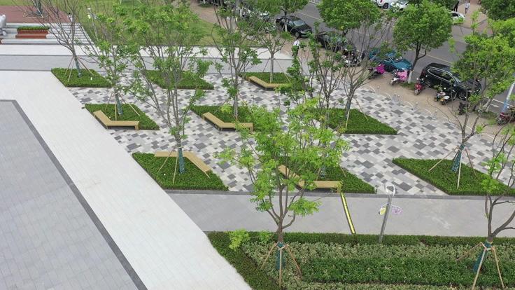 绗涗笢鑷诲搧,绗涗笢鑷诲搧浜戞箹鍗侀噷