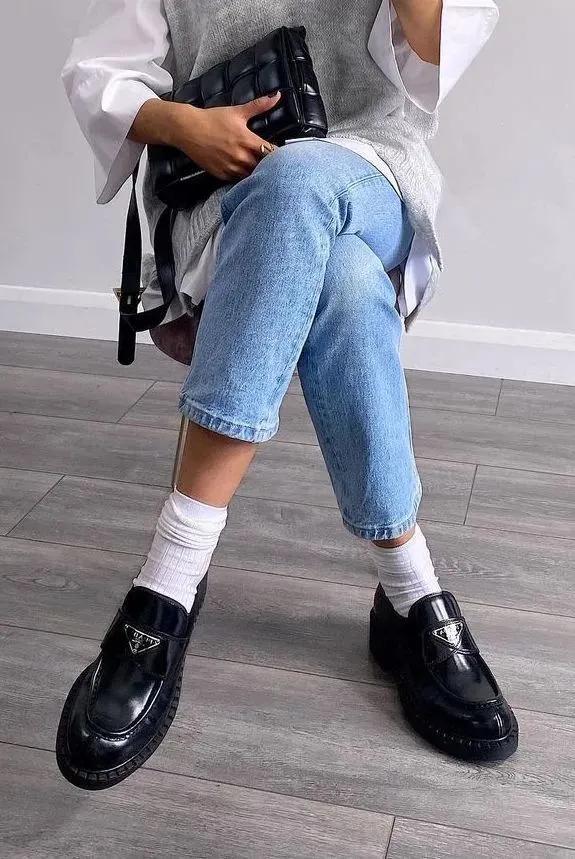 八天就凉凉？郑爽成Prada史上最短代言人，这些单品依然值得