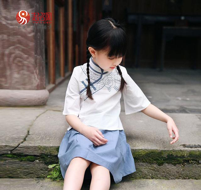 适合女孩带三点水的名字,女孩子带三点水的名字大全