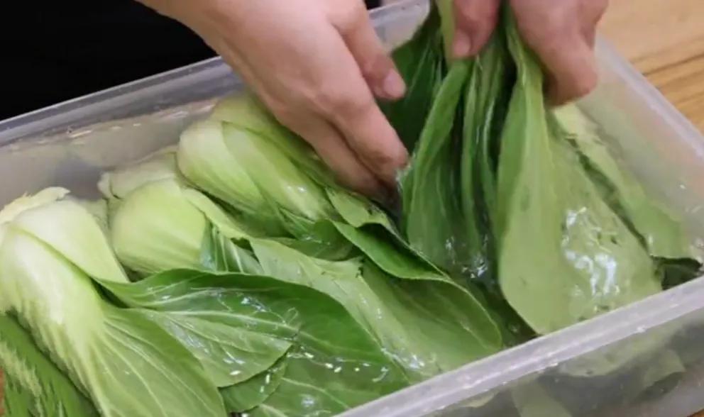 自制酸菜最简单的方法当天食用,酸菜最简单的做法3天变酸