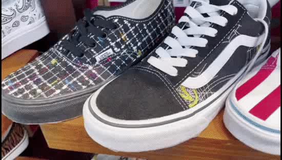 买护肤品送口红,买护肤品送化妆品