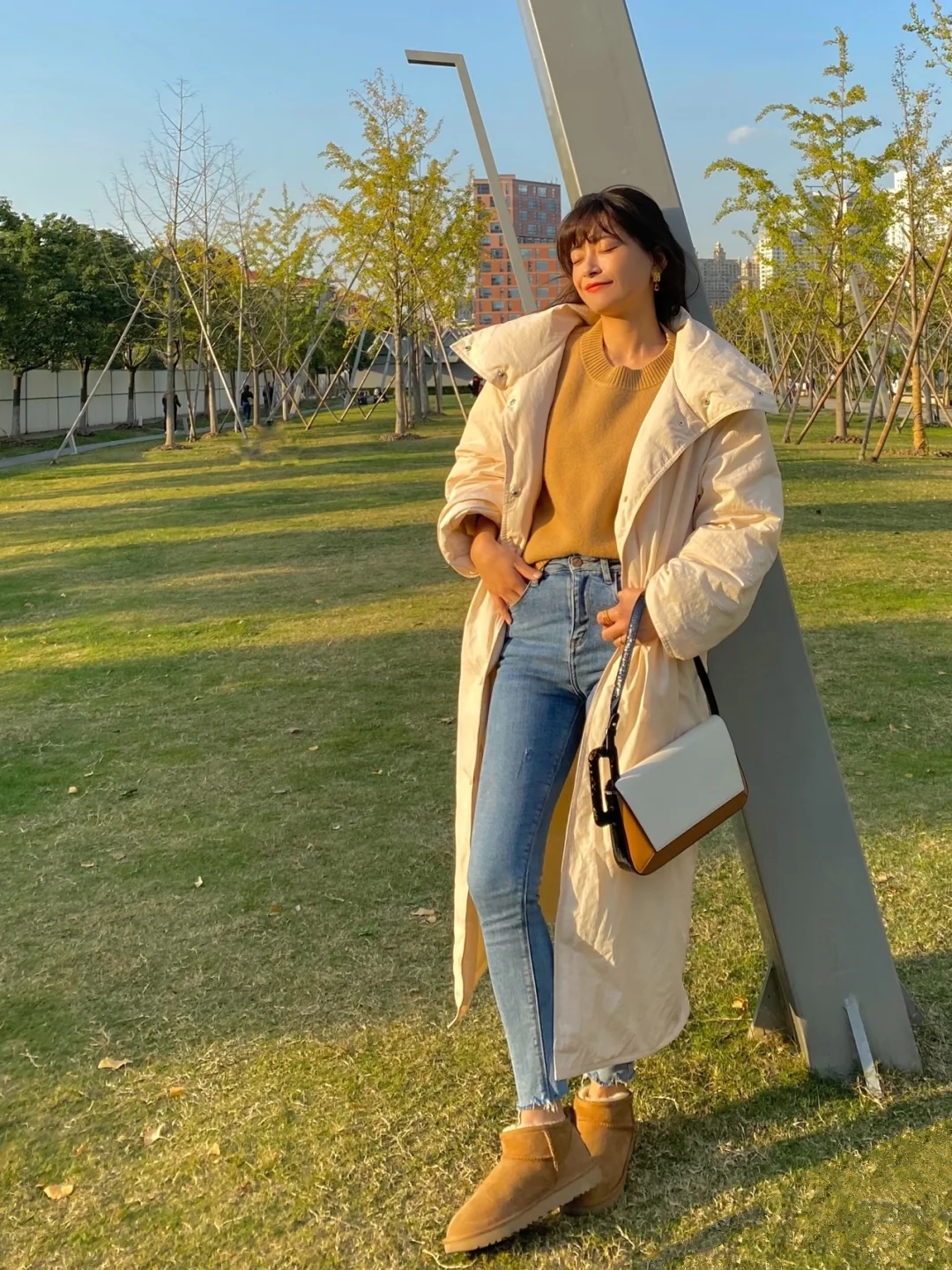 冬日系穿搭黑色棉服万能搭配,小个子短款棉服145-150不臃肿大码