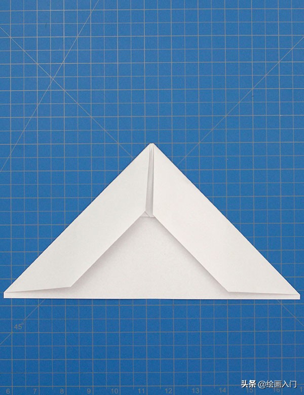 快速叠纸飞机教程,最容易叠纸飞机的教程