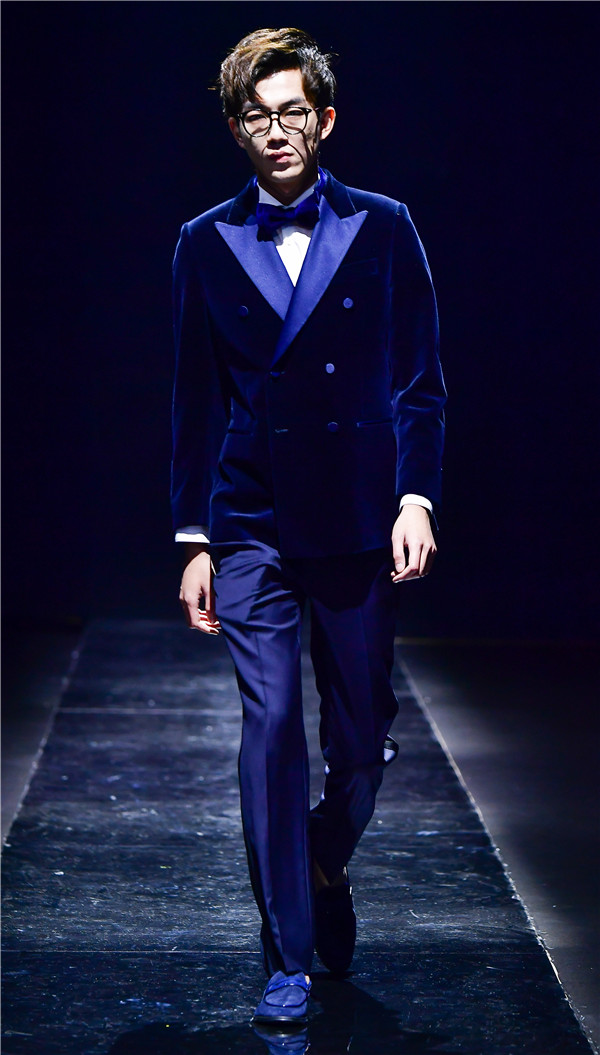 酷特智能旗下“红领REDCOLLAR”品牌新视觉形象在沪发布