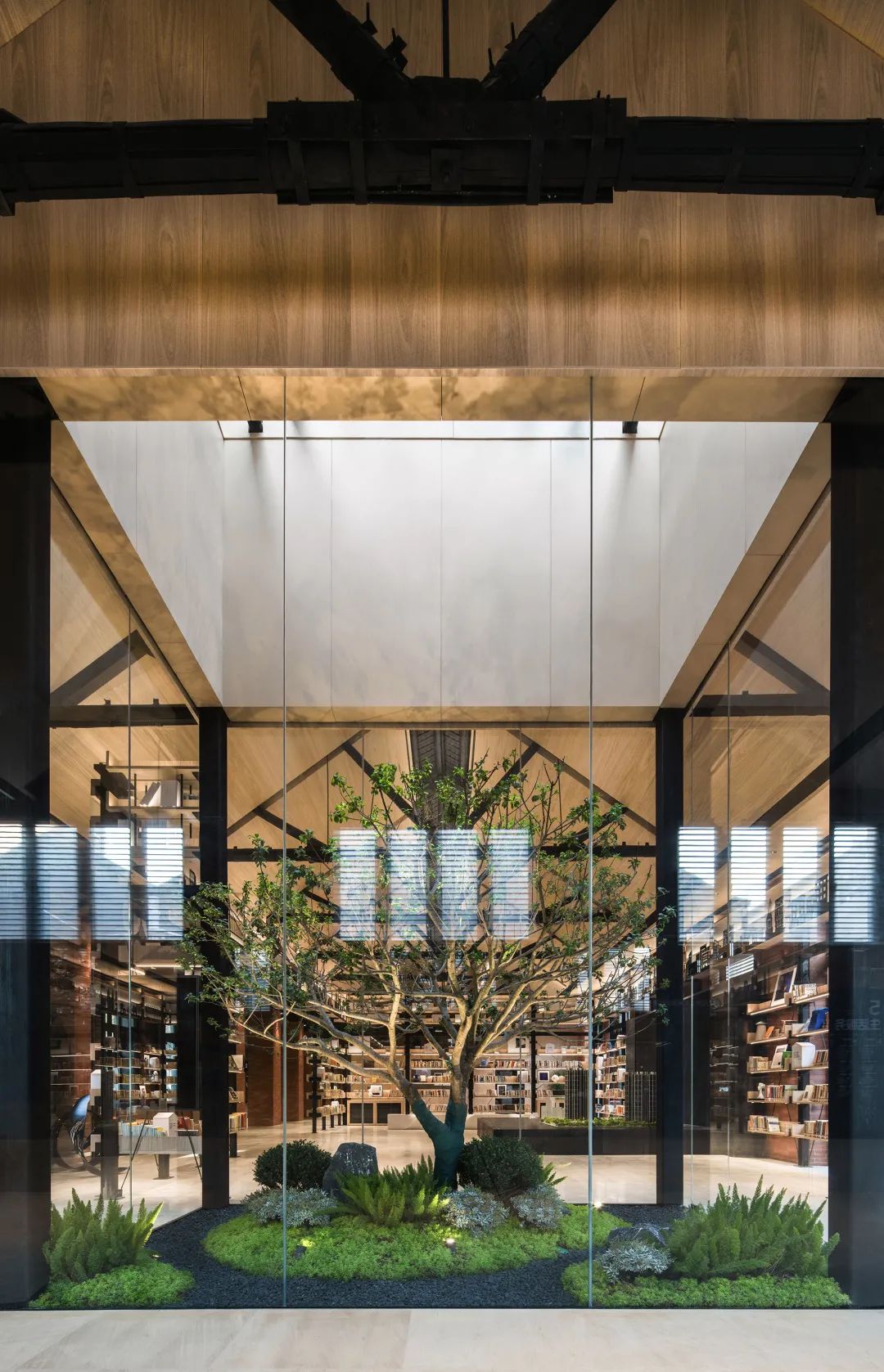 ENJOYDESIGN：书香与艺居融为一体，重塑潮流空间IP