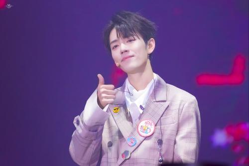 肖战始于颜值陷于才华忠于人品,经历和阅历让肖战越发成熟魅力