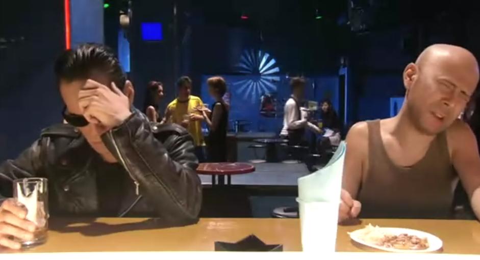 欧美影后沦为站街女外国美女仆人半买半送！网友：导演不是一般人