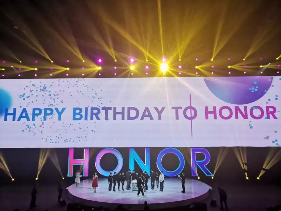 2018花粉年会亮点,各地花粉齐聚华为发布会