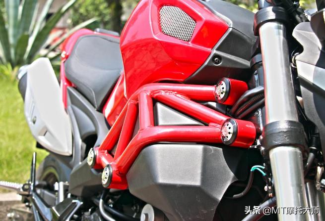 杜卡迪1万以内性价比最高的机车,性价比高的杜卡迪超跑