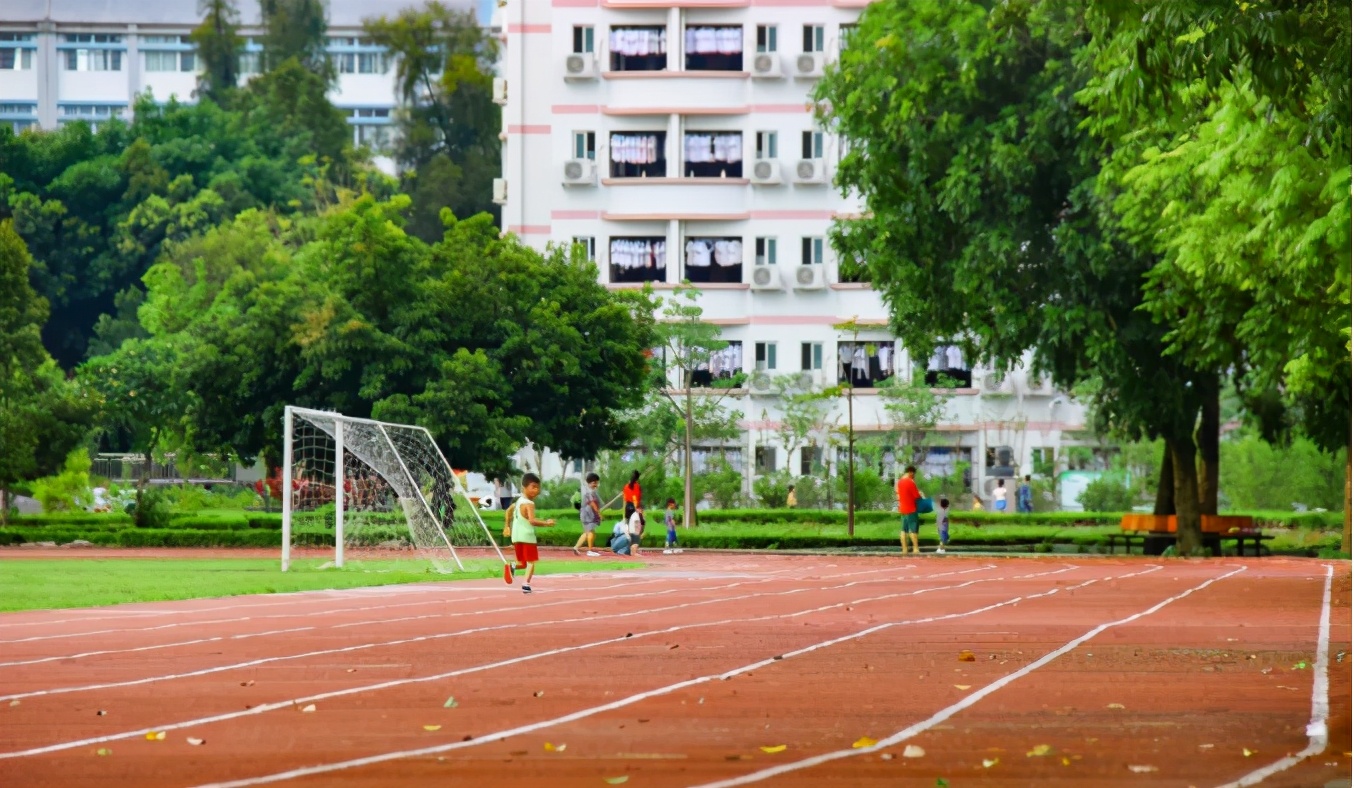 怀念母校实验中学,新兴县实验中学
