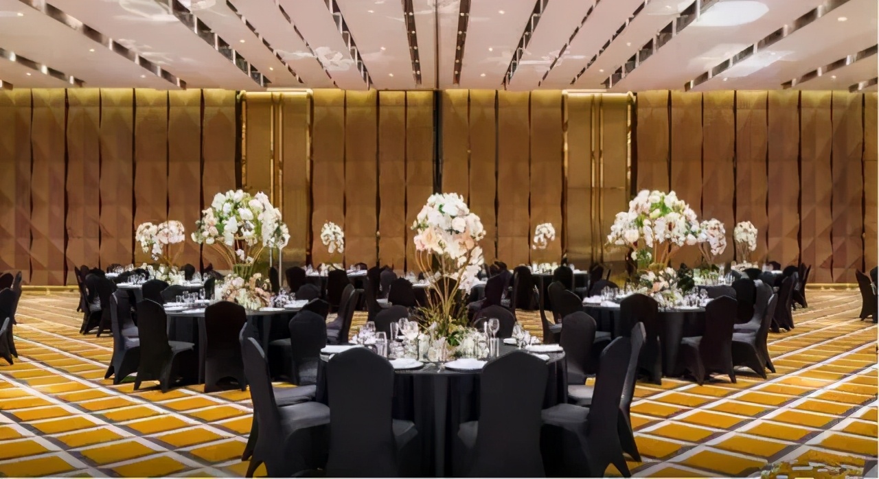 十大最美国际酒店,全球30个最美的野奢酒店