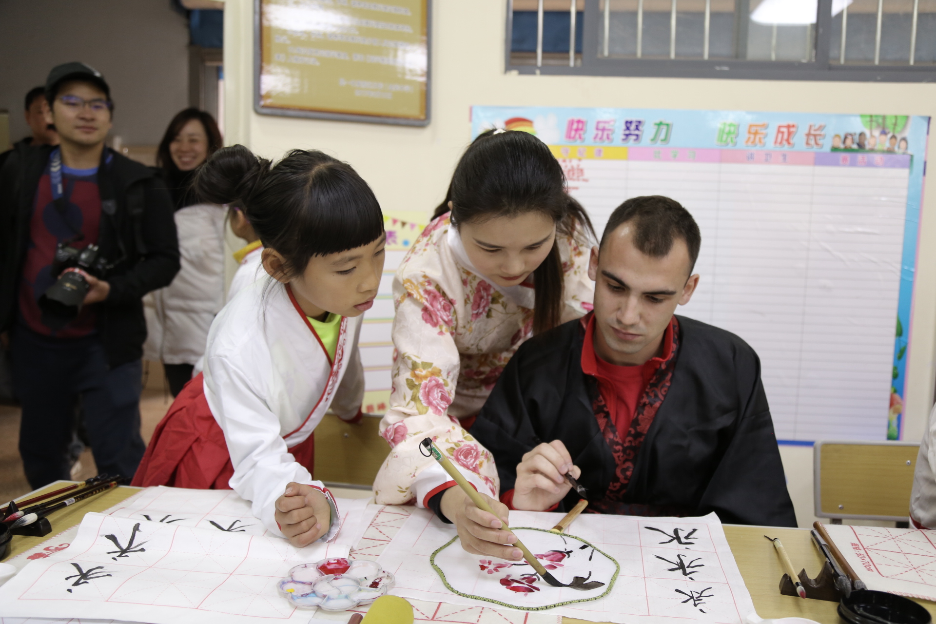 世界顶级足球俱乐部教练,世界顶尖足球教练