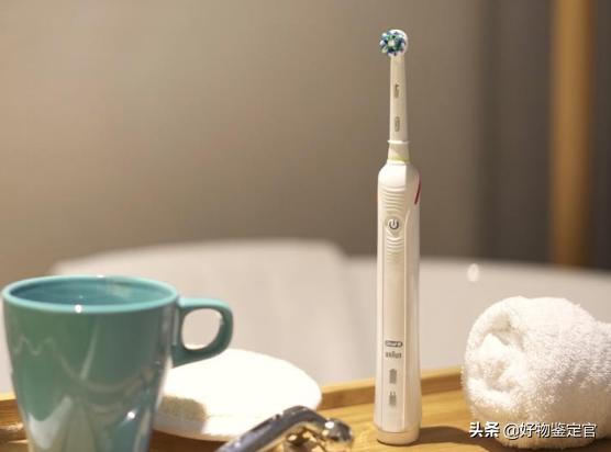 欧乐b3709电动牙刷正确拆解图,欧乐b电动牙刷io9跟io7区别