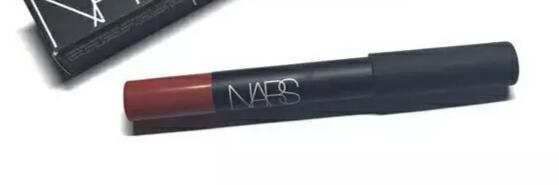 豆沙色奶茶色雾面哑光口红推荐,口红蜜桃豆沙色与枫叶樱桃哪个好