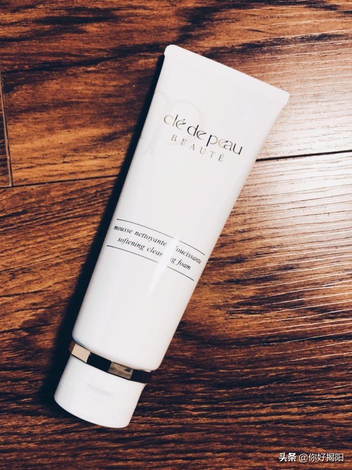 为什么用了很多护肤品肤色还是黑,皮肤差用什么护肤品