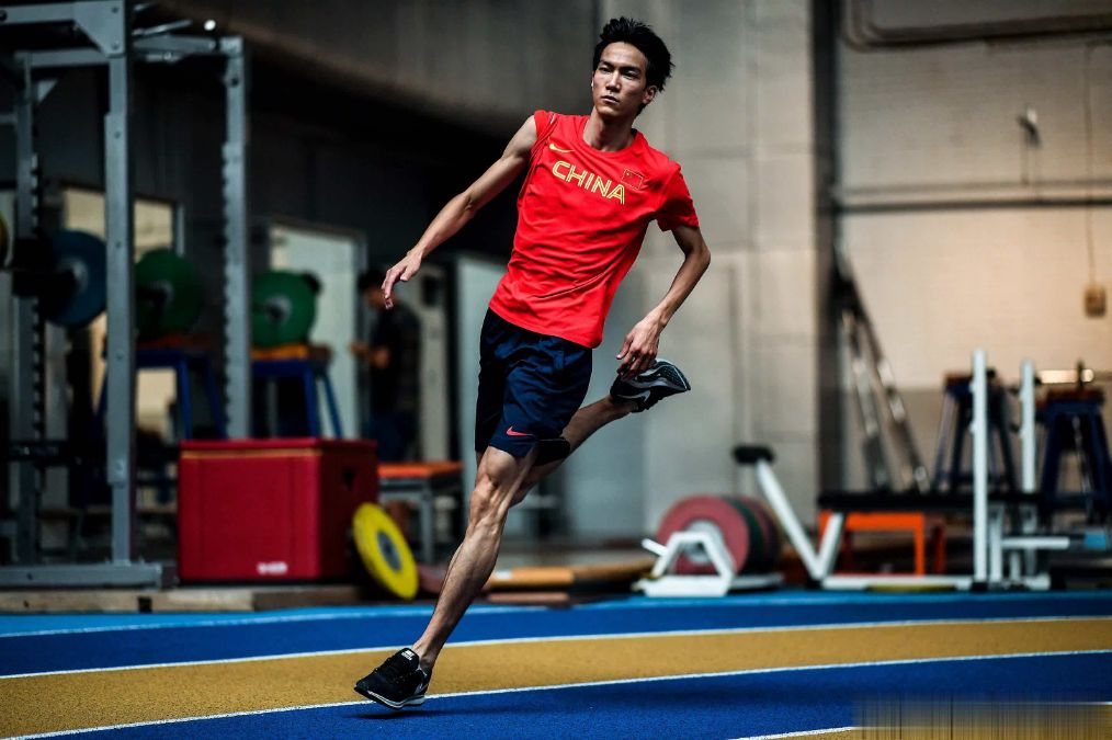 王宇为什么叫跳高界的吴彦祖,跳高吴彦祖王宇夺冠