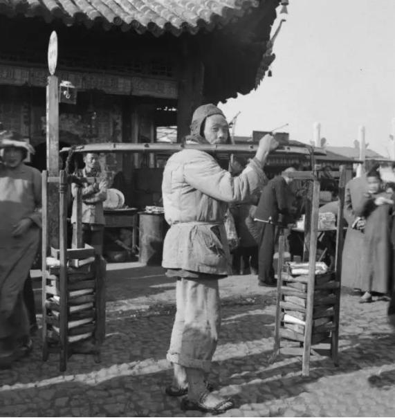 民国上海滩摆摊,中国的地摊文化