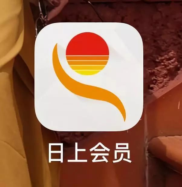 机场免税店推荐包包,机场免税店欧莱雅价格