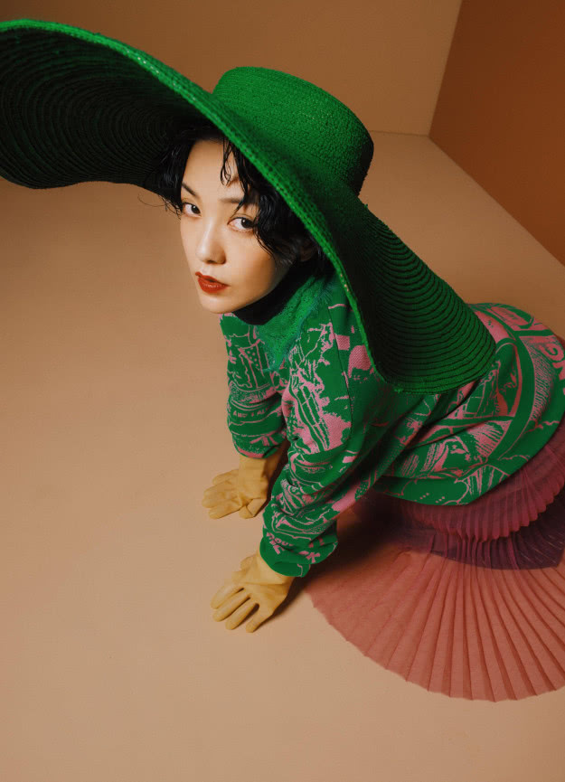 学生*党**必须种草：穿上郭采洁的“犀牛鞋”，你绝对全校最潮！