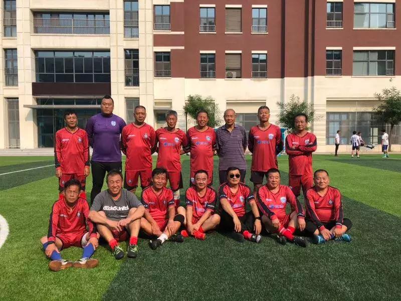 天津足球元老队和青年足球队比赛,天津元老级别足球比赛