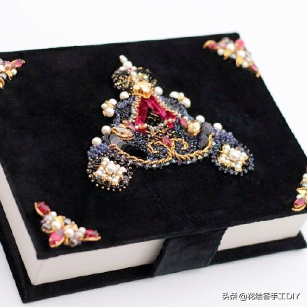 珠绣刺绣图案,像十字绣一样的珠绣