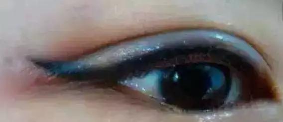 梵娅纹唇十大禁忌,半永久美瞳线干货