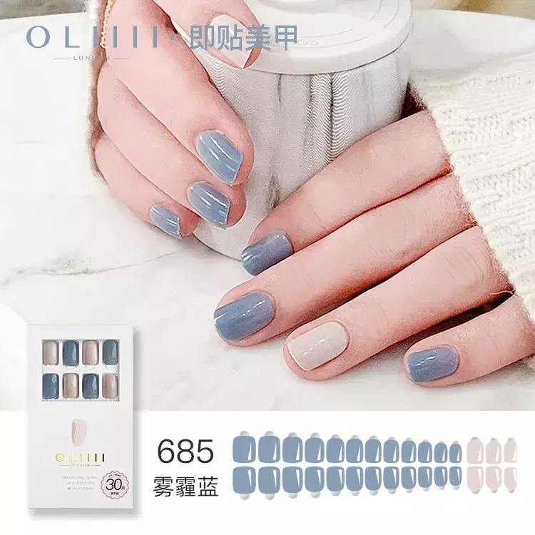 适合黄皮学生党做的新年美甲,粉色猪猪透色美甲