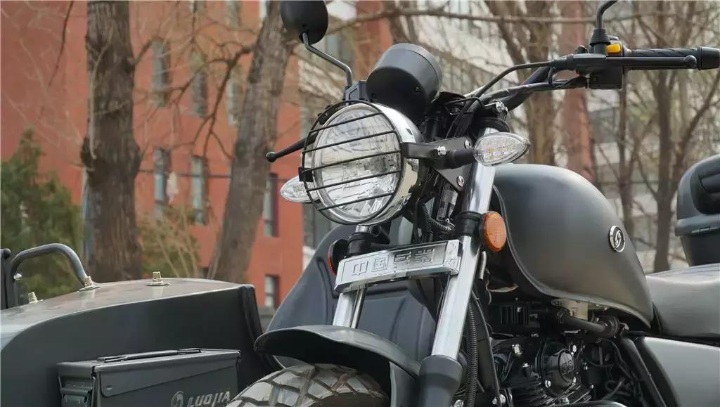 带倒挡还省油！实拍2.38万元全面升级款洛嘉挎子！