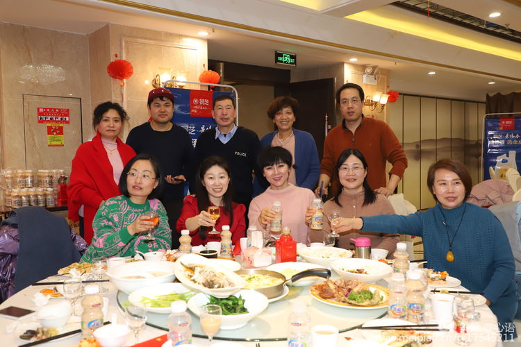 和年轻人在一起真好吗,和年轻人在一起真好