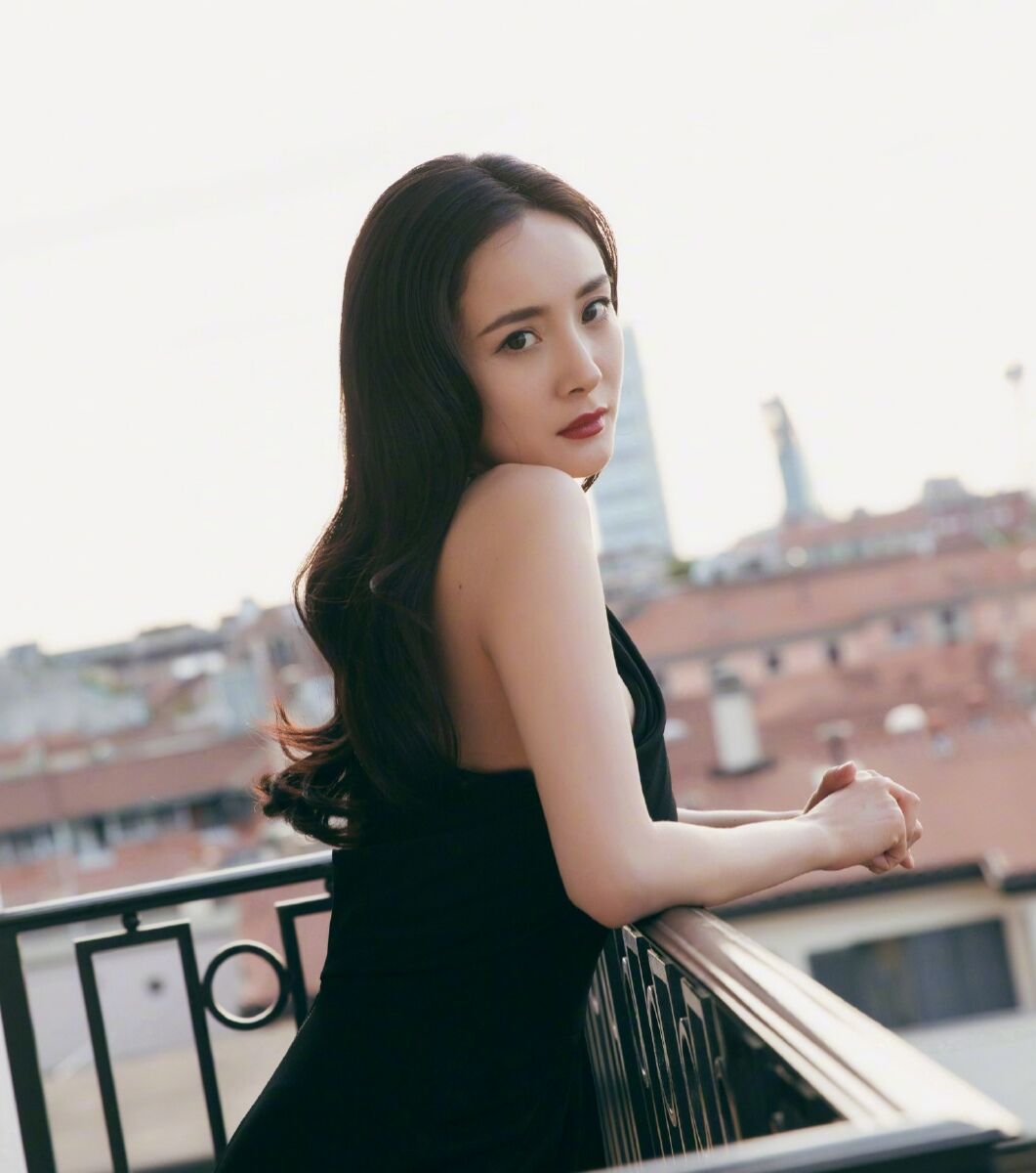 热巴脸崩,热巴的脸垮成啥样了