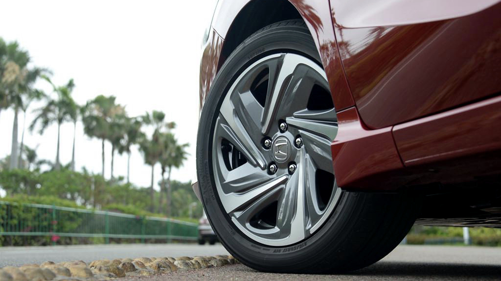 凌派锐混动现在买值得购买吗,广汽本田凌派混动领先版报价