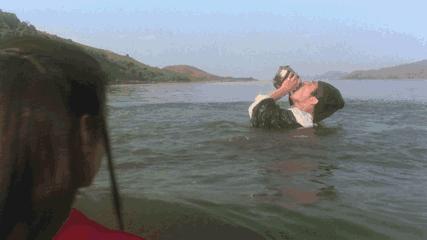 武侠片:香港3大美人同时出演,却因内容改编太过分,遭金庸反对