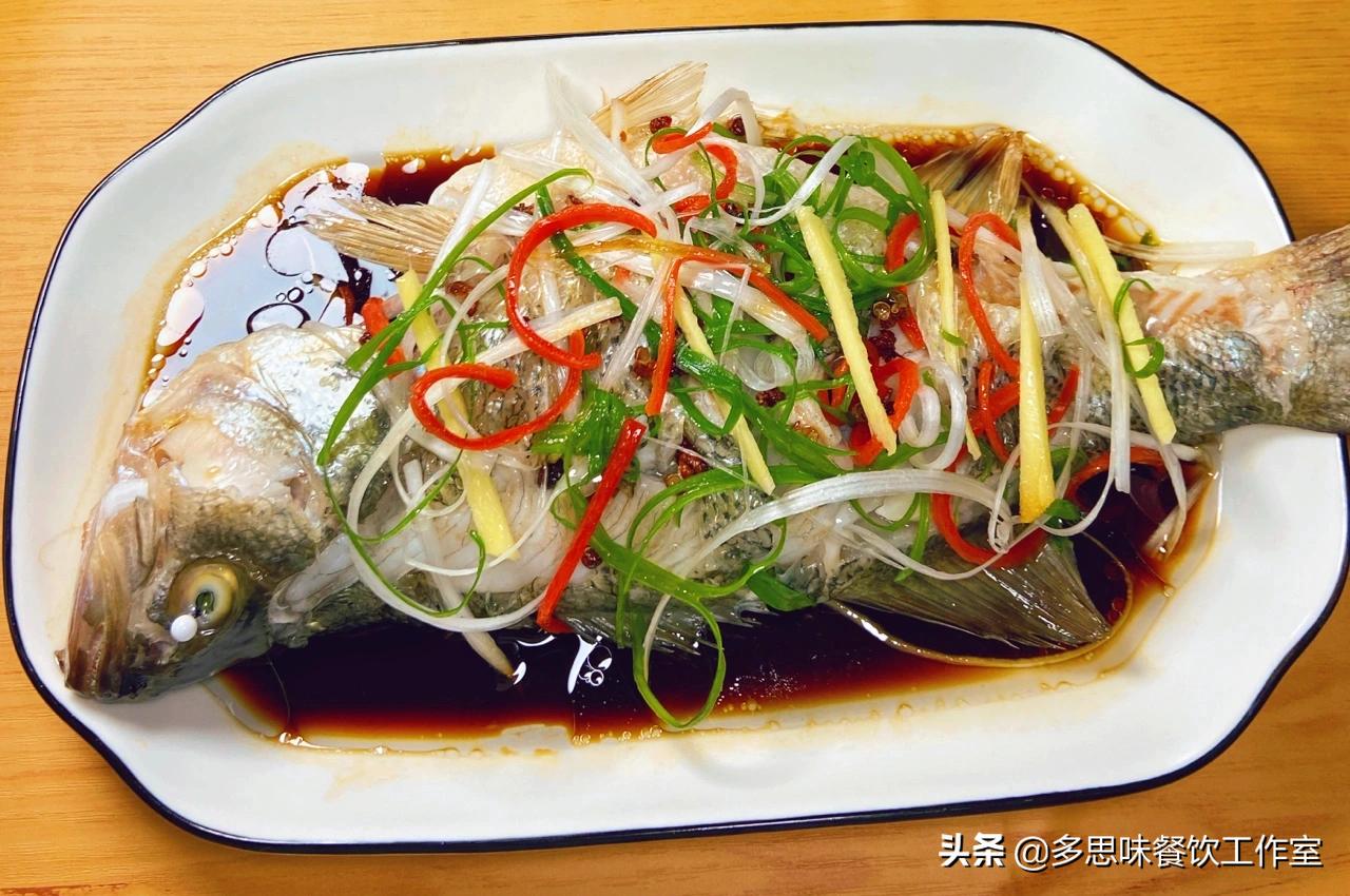12道鱼的不同家常做法,吃不完的鱼做酸辣汤