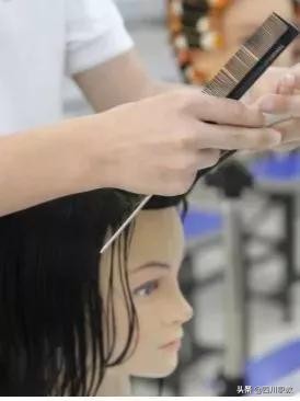 校园最美妆容，我们在成都塔子山附近的学校发现了