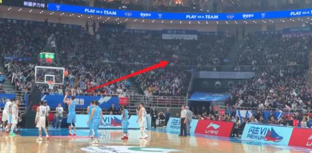 周琦受伤杜锋心寒,周琦受伤吐槽完整版