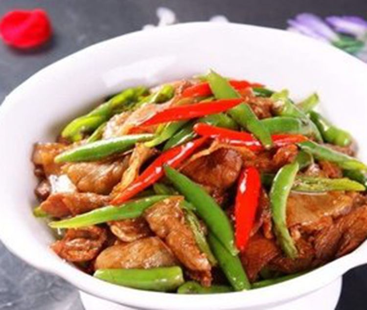 腌制猪肉时，千万别放料酒！厨娘说漏嘴：多加一点它，鲜嫩更入味