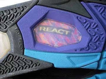 锡安和凯尔登约翰逊,锡安模板约翰逊