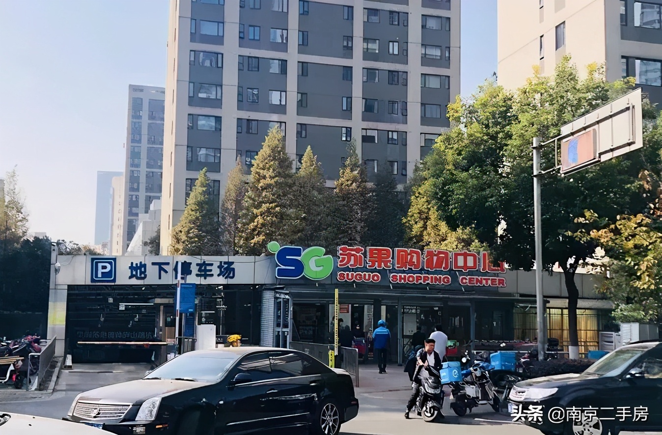 房价超7万/㎡！实探河西中部门禁超严小区，现场竟被圈粉了