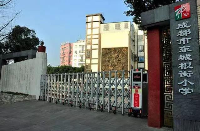 青二区和锦二区选哪个好一点,青二区和锦二区怎么选