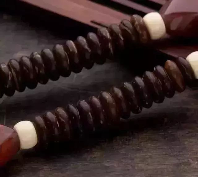 椰子皮和椰壳的区别,椰壳是椰子的壳吗