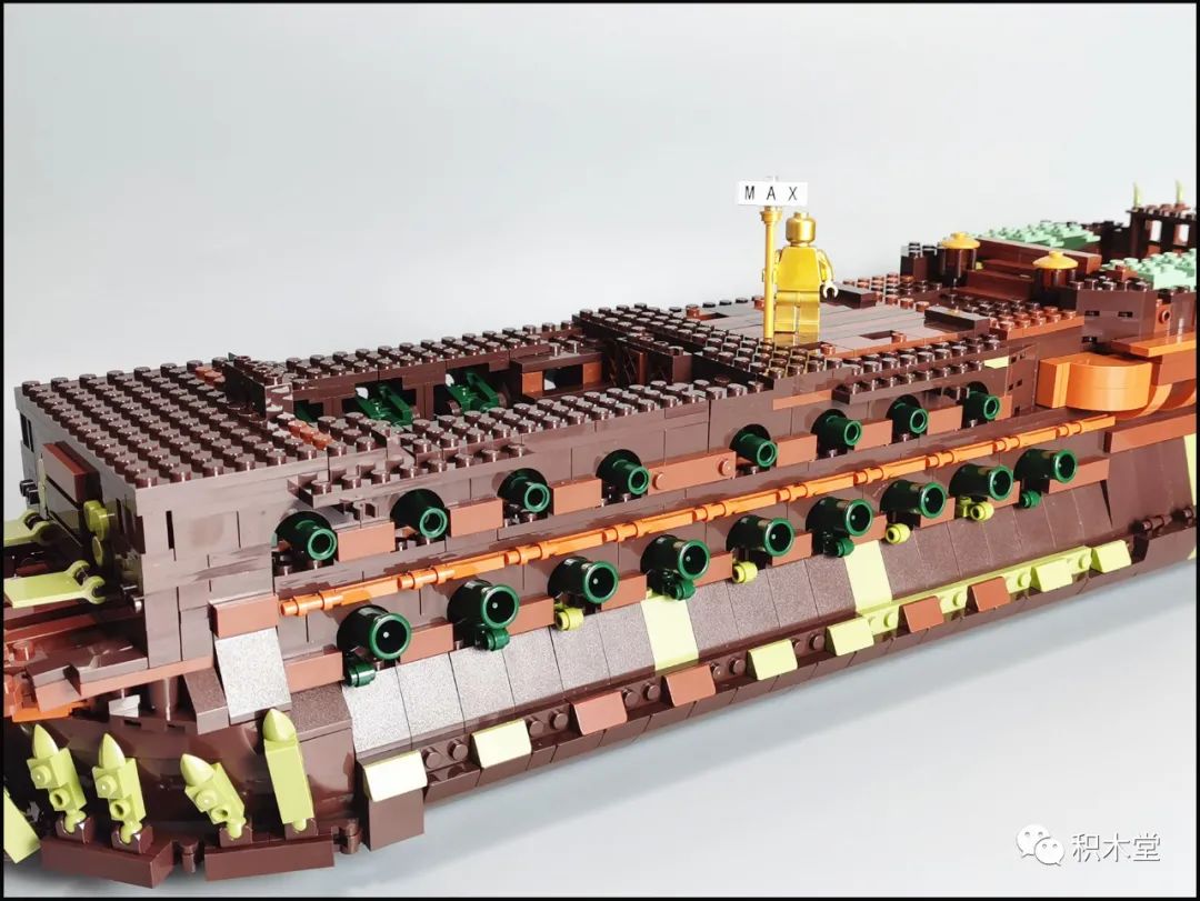 飞翔的荷兰人号船真实原型,飞翔的荷兰人号为什么能潜水