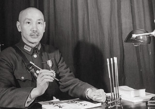 1955年十大元帅名单,1955年元帅和大元帅军衔