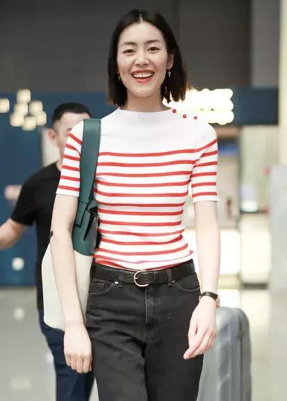 刘雯今年最流行的包,刘雯同款包时尚潮流大牌大容量