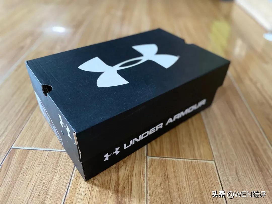 *男猛**必入鞋款?在NBA赛场上出现的“最后”一双UA球鞋值得被铭记