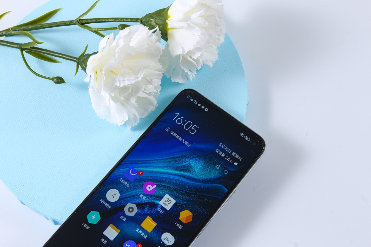 两千元以下真香手机,两千元游戏真香机