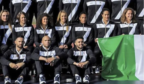 贝克汉姆和罗纳尔多配合,贝克汉姆罗纳尔多配合