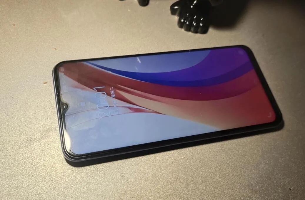 国产京东方手机屏怎么样,国产手机屏幕为什么没苹果好看